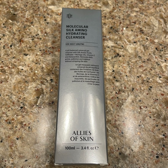 NEW Allies of Skin Molecular Silk Amino Hydrating Cleanser - Picture 5 of 7